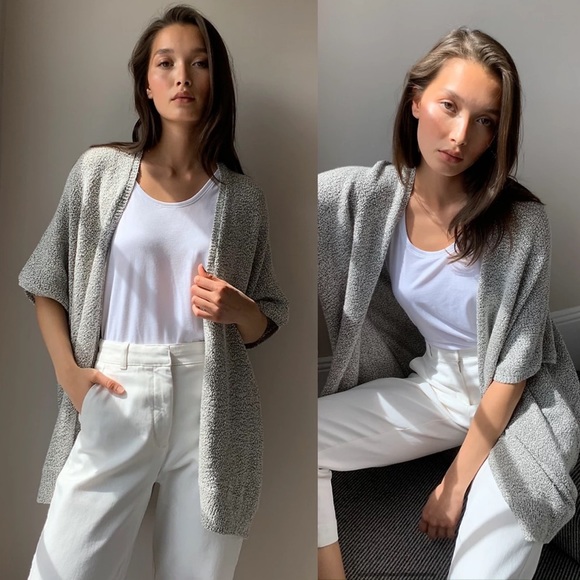 Aritzia Sweaters - ARITZIA Communtiy ionic Cape size M/L